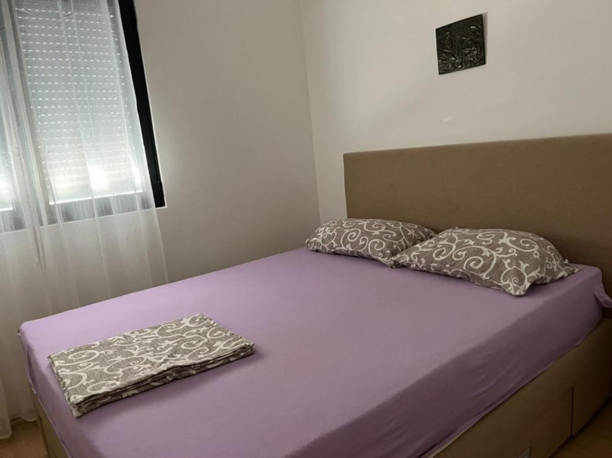 Ferienwohnung Lovely Pink Flat Podgorica Exterior foto